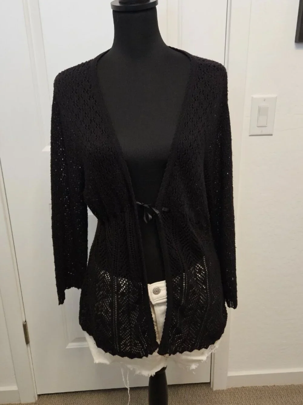 Say What? Black Women Open-knit crochet sweater scoop neck and tie waist size 3X
